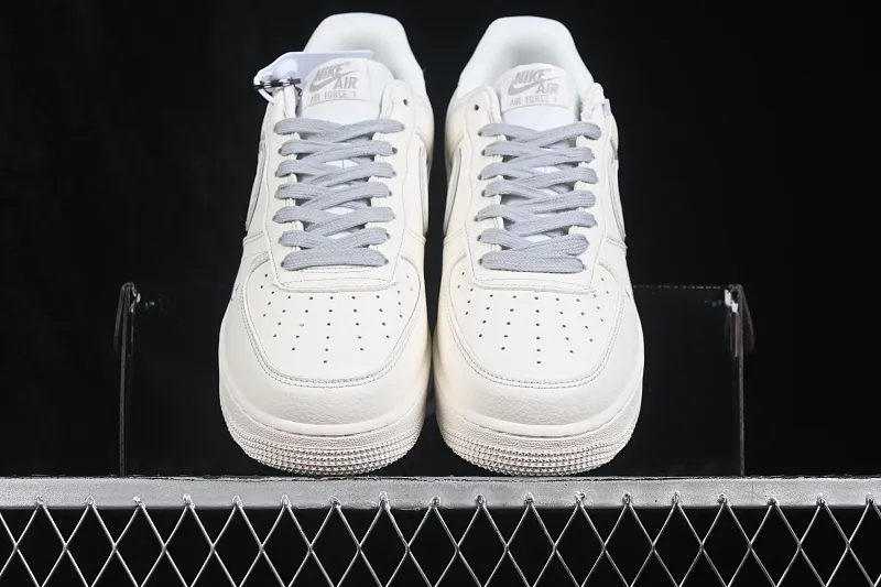 All categories Nk Air Force 1 Air Force series Nk Air Force 1 Low Air Force low-top Nike Air Force 1'07 Low joint model Air Force 1 low-top casual sneakers DN9688-120